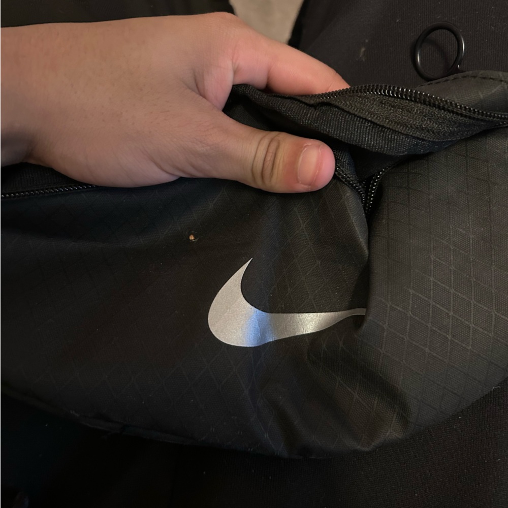 Nike cross body bag
